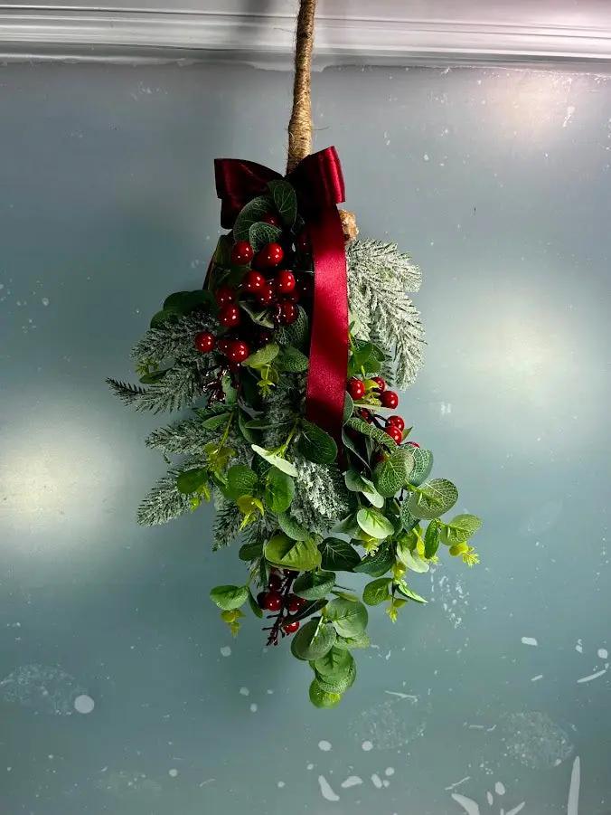 Artificial Christmas Door Swag – Festive Home Décor Claire De Fleurs