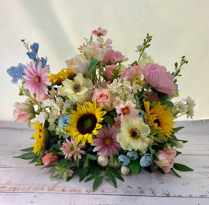 Wildflower And Sunflower Top Table Arrangement /Floor Arrangement – 2ft Length