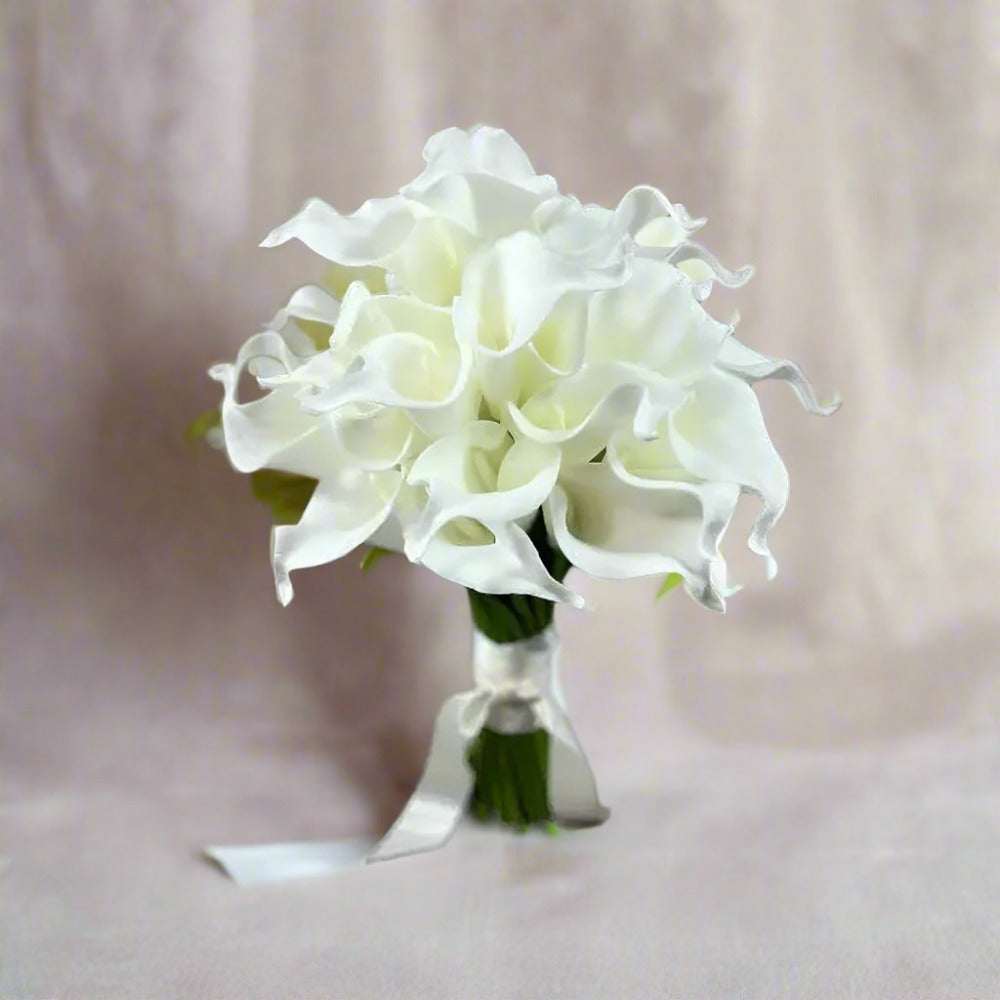Luxury White/Ivory Calla Lily Brides Wedding Flower Bouquet Claire De Fleurs