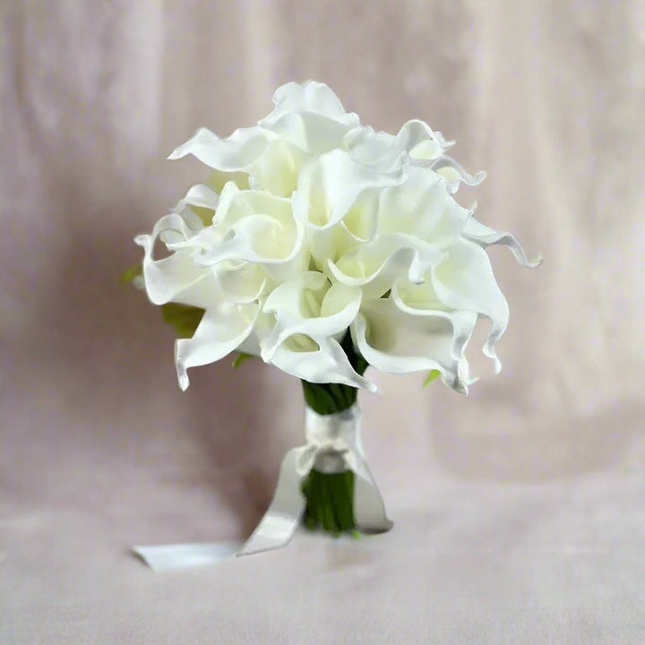 Luxury White/Ivory Calla Lily Brides Wedding Flower Bouquet Claire De Fleurs