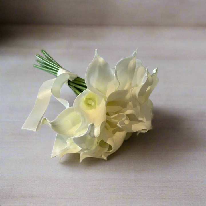 Luxury White/Ivory Calla Lily Brides Wedding Flower Bouquet Claire De Fleurs