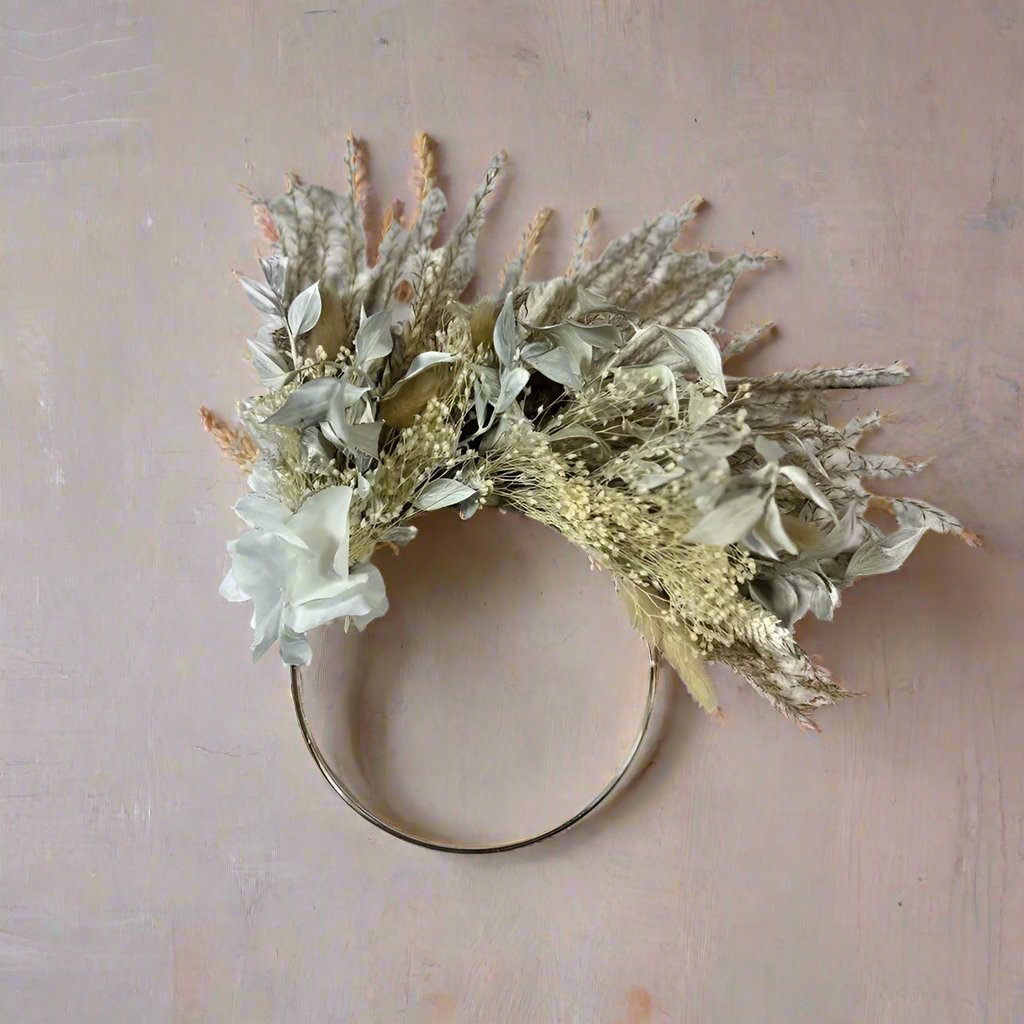 Pampas Cake Hoop Cake Wreath For Wedding Anniversary Birthday Claire De Fleurs