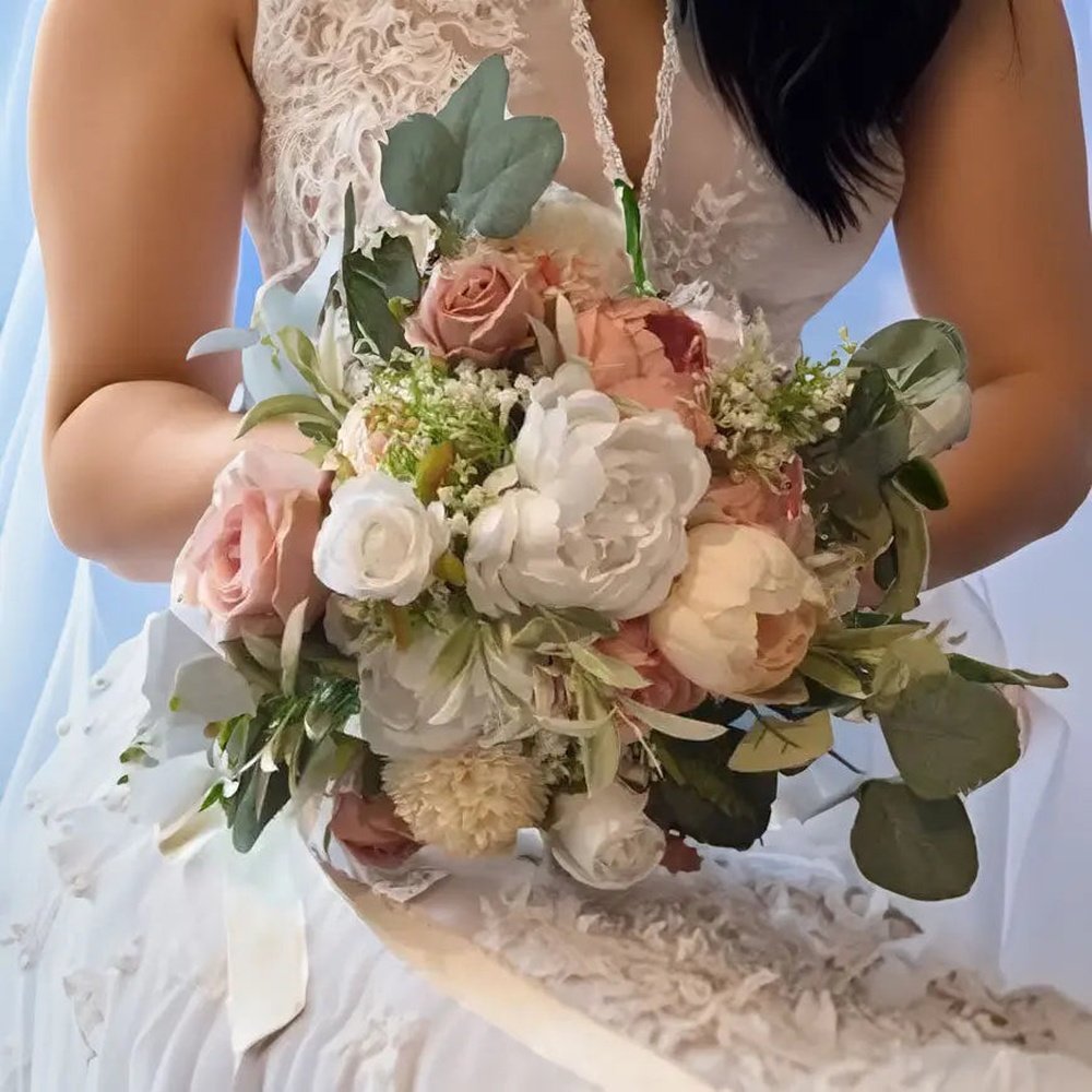 Peach, Nude And White Rose Bouquet Claire De Fleurs
