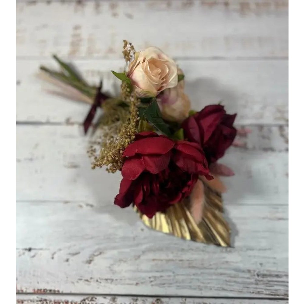 Pink And Red, Gold Valentine Mini Bunch- Artificial Silk Flowers For Valentines, Anniversary Birthday Claire De Fleurs
