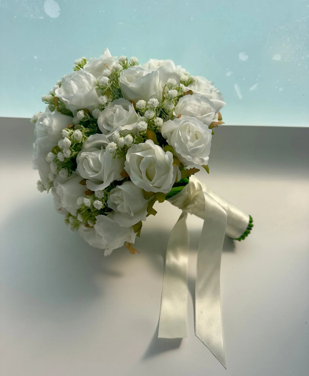 Small Wedding Flower Package- Classic Round Claire De Fleurs