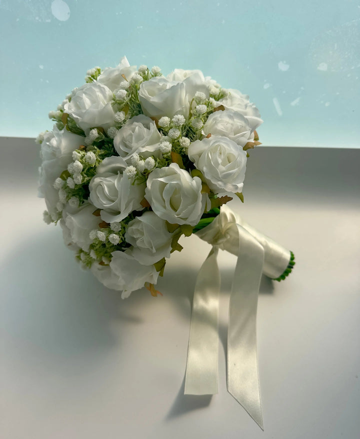 Small Wedding Flower Package- Classic Round Claire De Fleurs