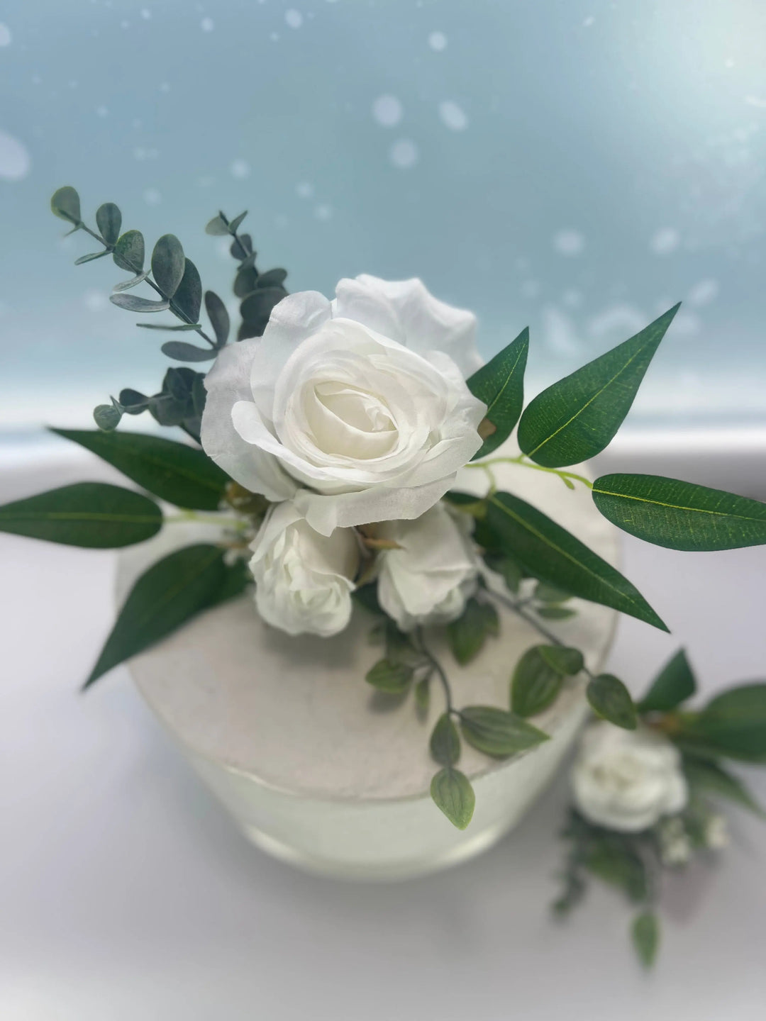 White Rose Cake Flowers Toppers - Artificial Silk Flowers For Wedding Anniversary Birthday Claire De Fleurs