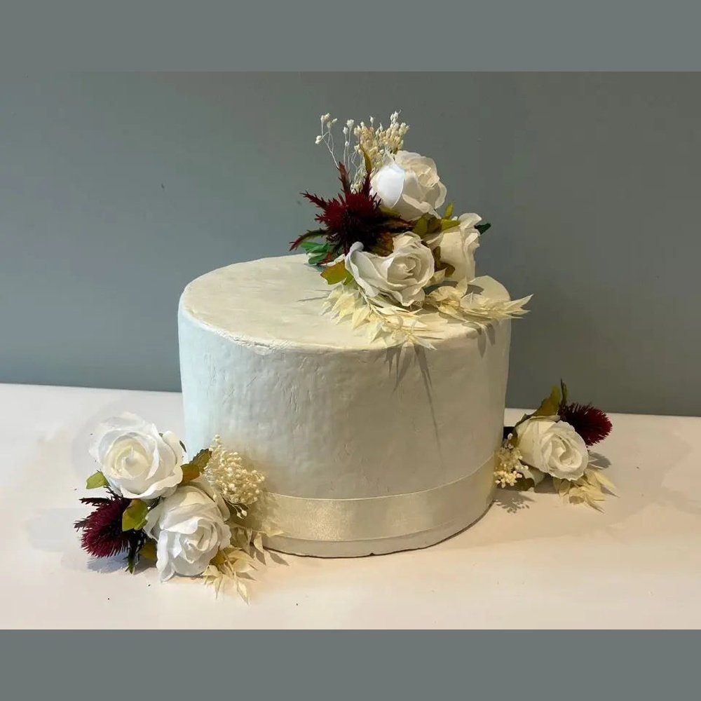 White Rose, Red Thistle Cake Flowers Claire De Fleurs